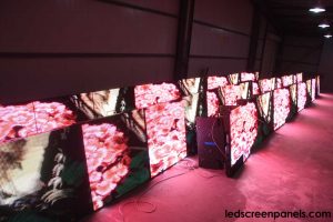 What Advantages Do LED Screens Provide